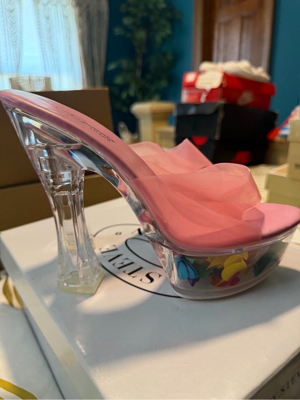 Pink Clear Platform Heel - Women - Picture 3 of 4